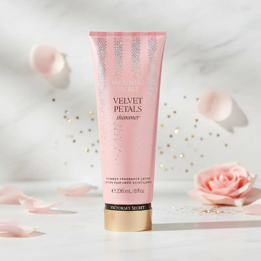 Loção Hidratante Perfumada Victoria's Secret Shimmer Velvet Petals - 236ml