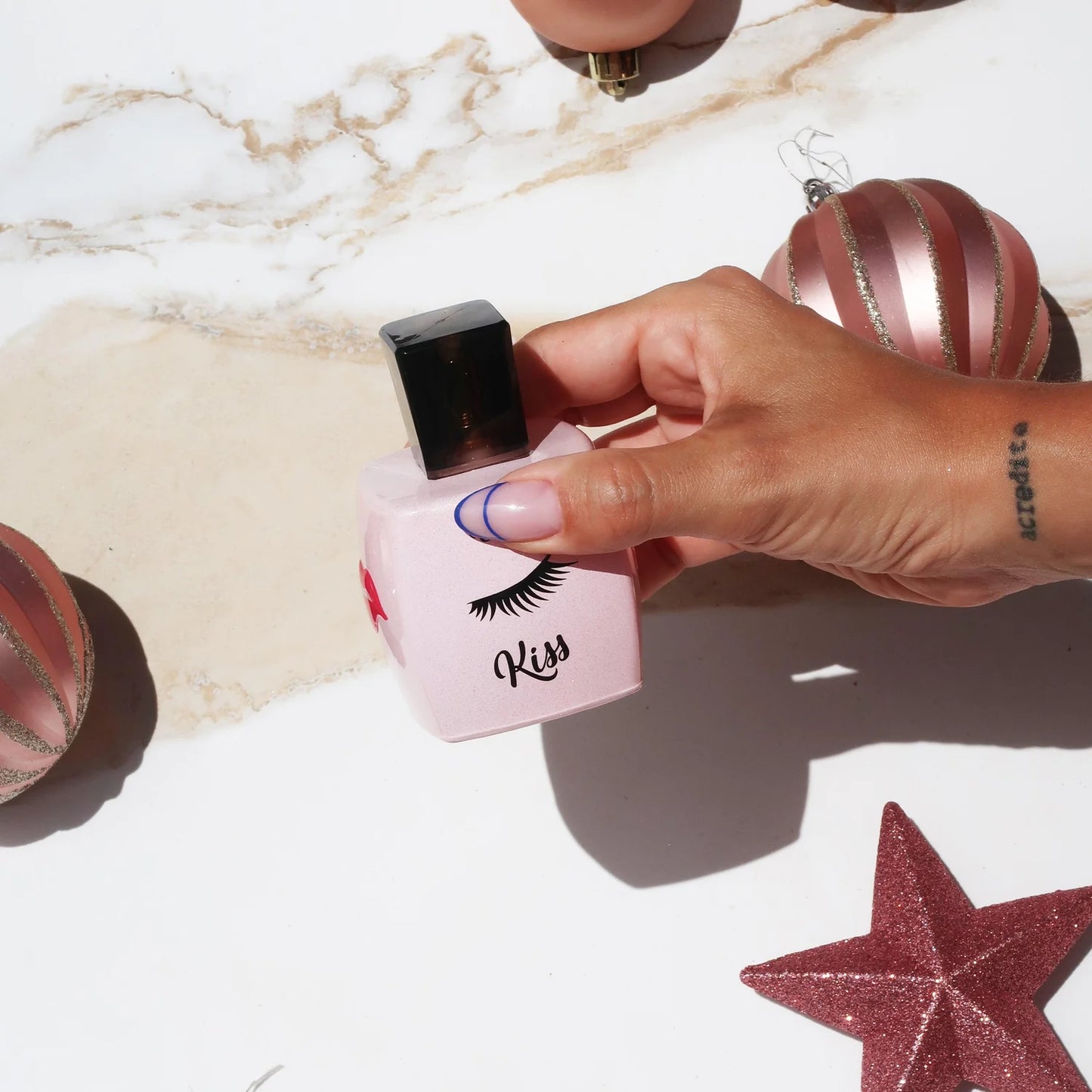 Kit Kiss Ciclo - Creme + Perfume Edição Lata