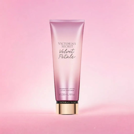 Loção Hidratante Victoria's Secret Velvet Petals - 236ml