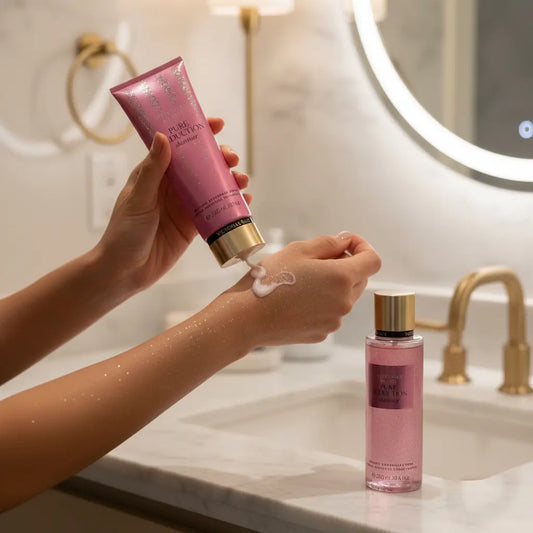Kit Victoria's Secret Shimmer Pure Seduction - Body Splash 250 ml + Loção Hidratante 236 ml